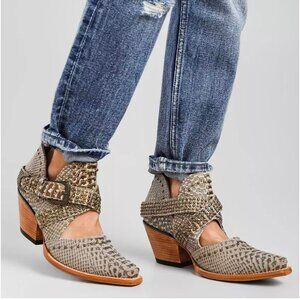 Ariat Dixon Rock N Roll Western Ankle Boot 7.5B Snake Print Leather Rodeo